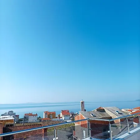 Modern With Jacuzzi, Beautiful Sea View, Near Split! 36a Vila *