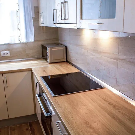 Modern With Jacuzzi, Beautiful Sea View, Near Split! 36a * Podstrana