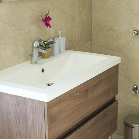 Modern With Jacuzzi, Beautiful Sea View, Near Split! 36a Villa