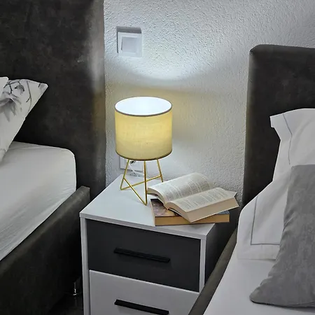 Villa Modern With Jacuzzi, Beautiful Sea View, Near Split! 36a *