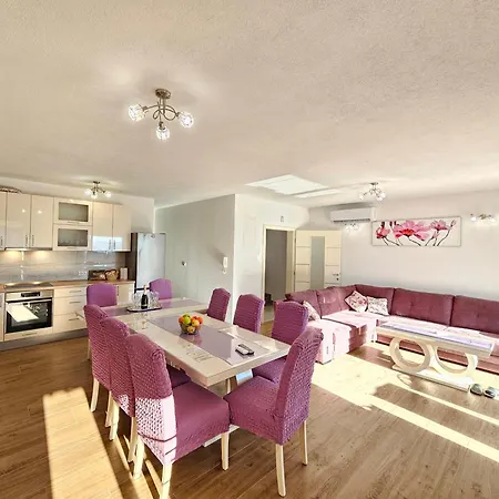 Modern With Jacuzzi, Beautiful Sea View, Near Split! 36a Vila Podstrana